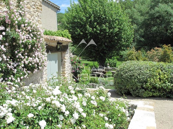 Image No.43-5 Bed House for sale