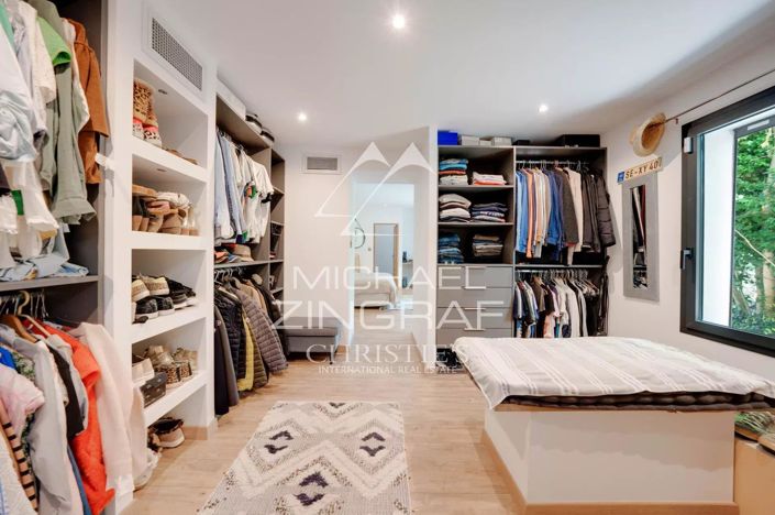 Image No.11-4 Bed House for sale