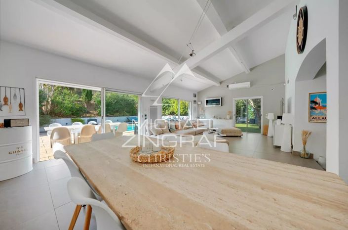 Image No.5-4 Bed House for sale