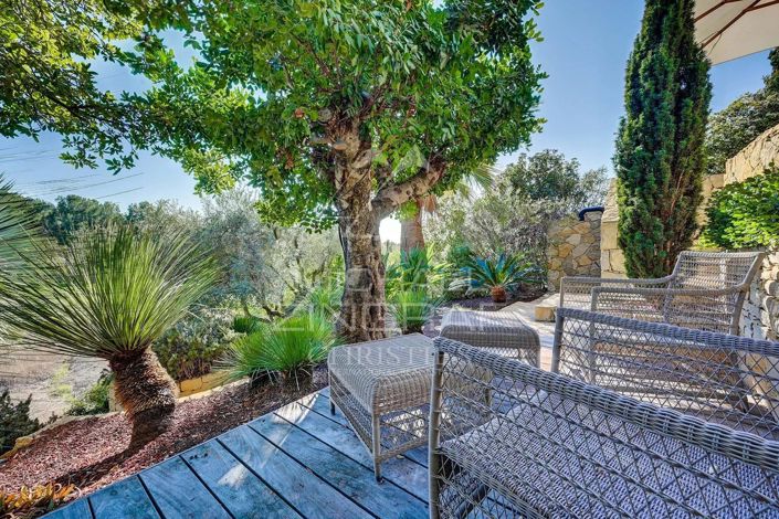 Image No.16-4 Bed House for sale