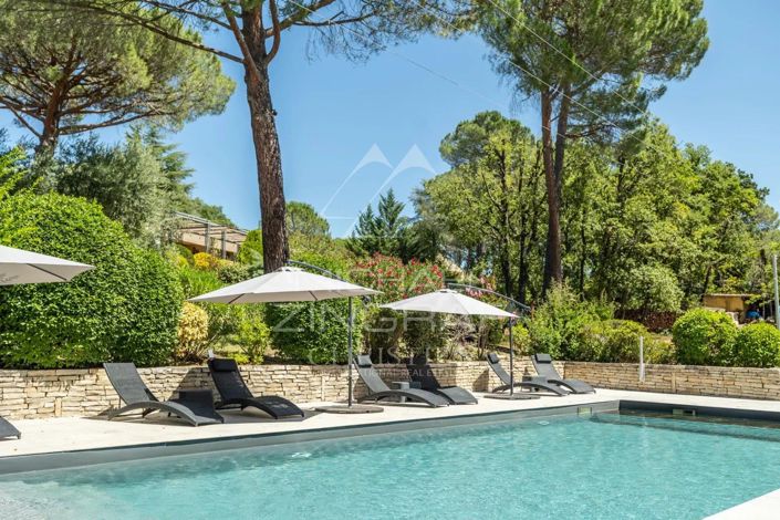 Image No.18-6 Bed House for sale