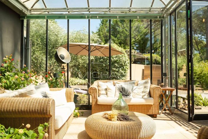 Image No.7-6 Bed House for sale