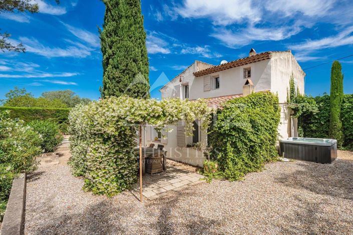 Image No.3-4 Bed House for sale