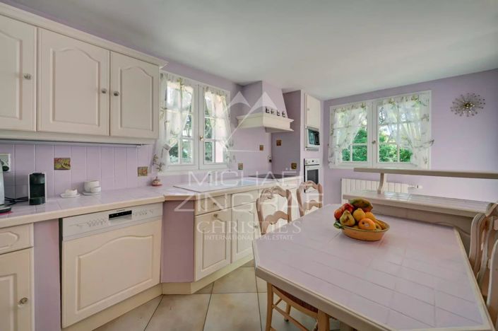 Image No.6-Maison de 5 chambres à vendre à La Ciotat