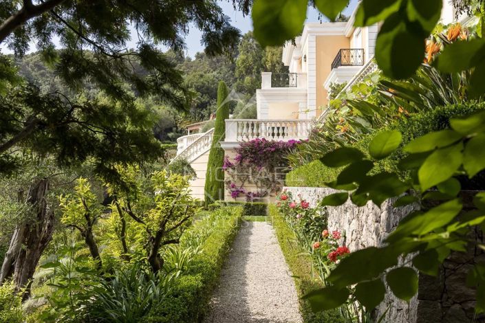 Image No.15-6 Bed House for sale