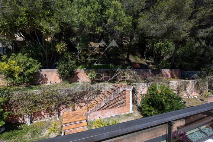 Image No.14-3 Bed Apartment for sale