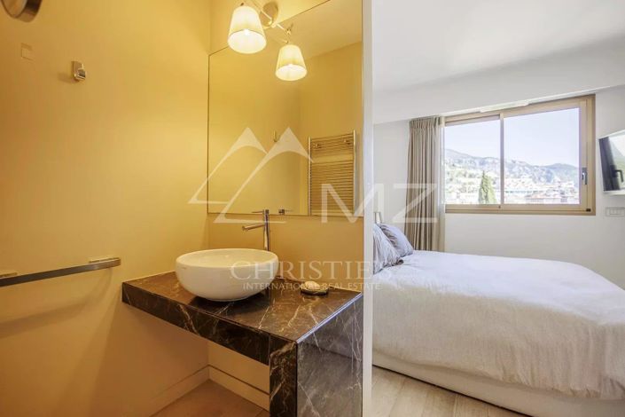 Image No.10-4 Bed Apartment for sale