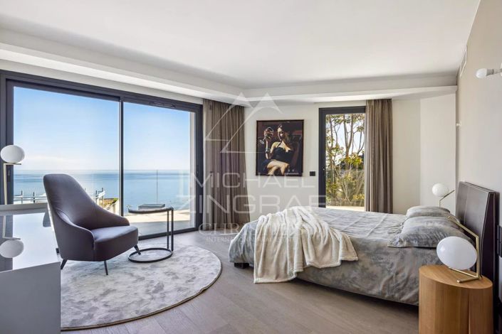 Image No.10-4 Bed Apartment for sale