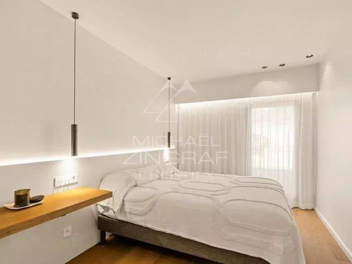 Image No.10-3 Bed Apartment for sale