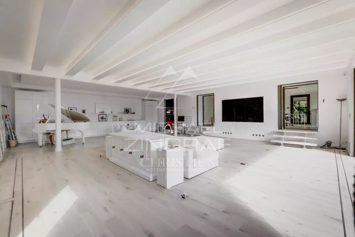 Image No.14-4 Bed House for sale