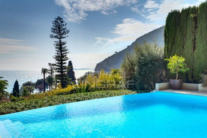 Image No.3-4 Bed House for sale