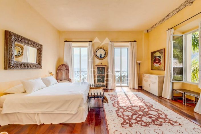 Image No.9-4 Bed House for sale