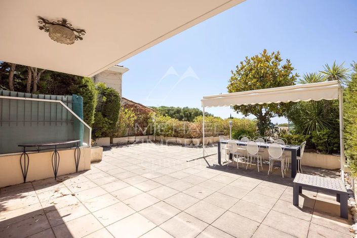 Image No.6-4 Bed Apartment for sale