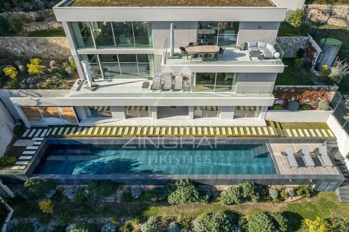 Image No.12-6 Bed House for sale