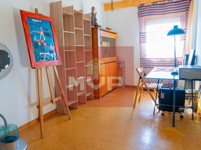 Image No.9-3 Bed Apartment for sale