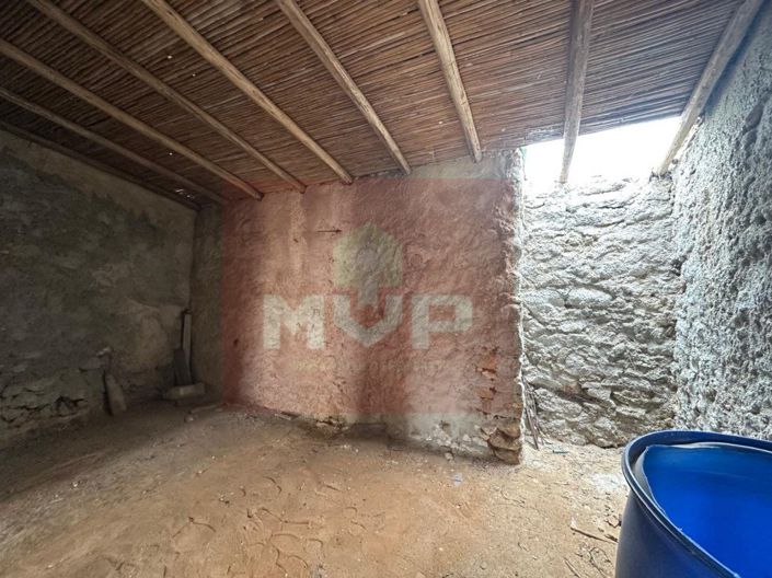 Image No.13-8 Bed House for sale