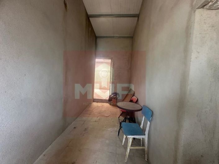 Image No.17-8 Bed House for sale