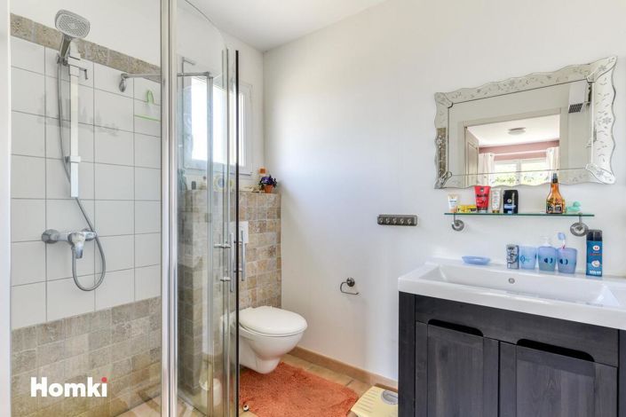 Image No.15-3 Bed House for sale