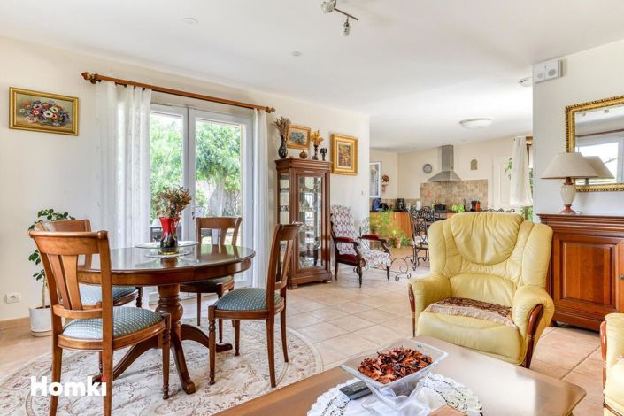 Image No.5-3 Bed House for sale