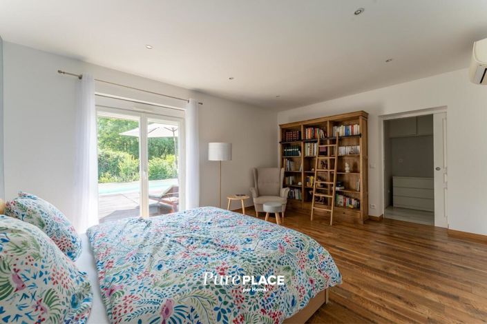 Image No.12-4 Bed House for sale