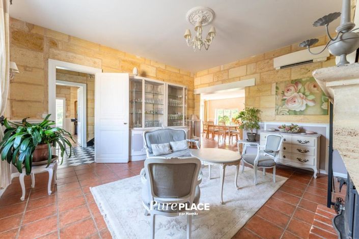 Image No.6-4 Bed House for sale