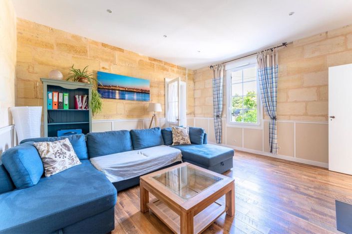 Image No.8-4 Bed House for sale