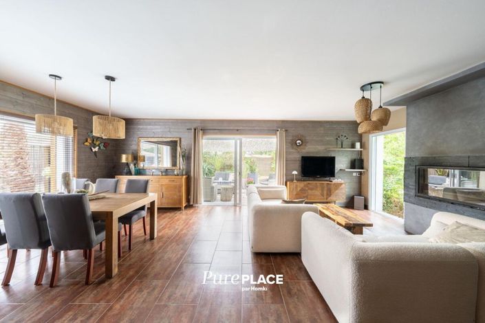 Image No.6-4 Bed House for sale