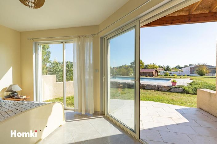 Image No.14-6 Bed House for sale