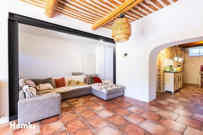 Image No.4-6 Bed House for sale