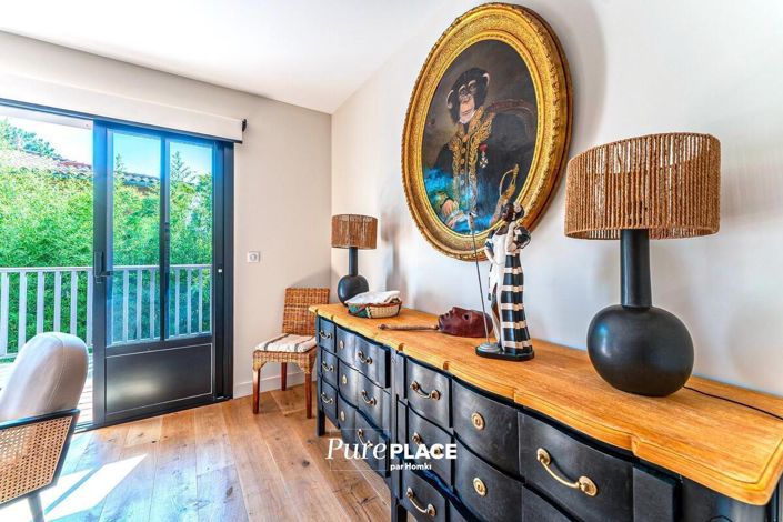 Image No.14-6 Bed House for sale