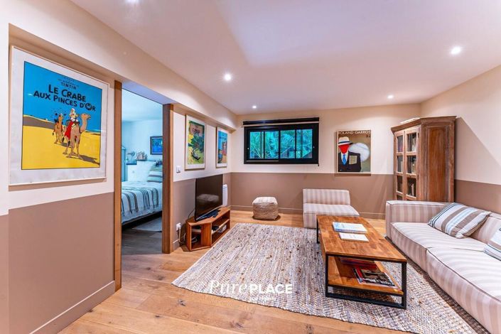 Image No.15-6 Bed House for sale