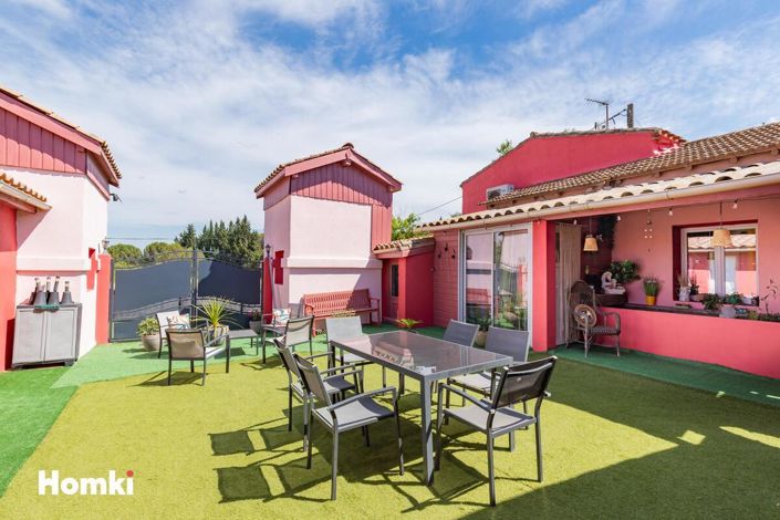 Image No.15-4 Bed House for sale