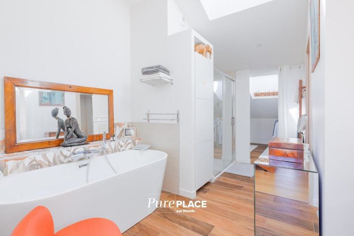 Image No.12-3 Bed House for sale