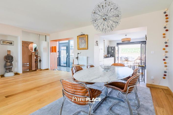 Image No.6-3 Bed House for sale