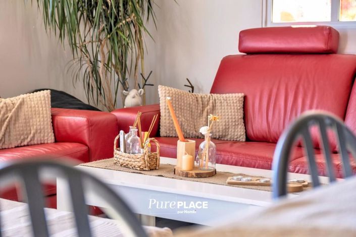 Image No.10-3 Bed House for sale