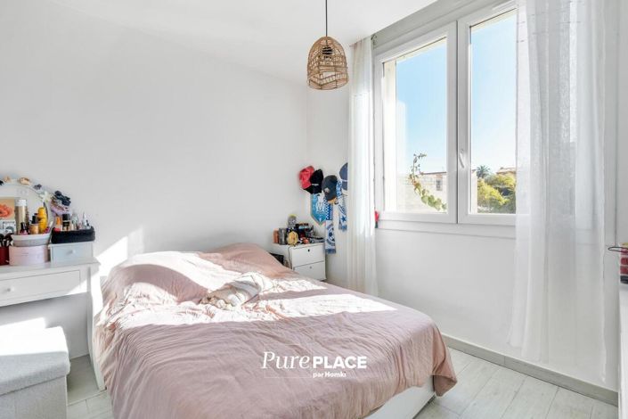 Image No.13-3 Bed House for sale