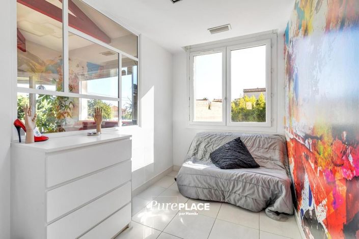 Image No.15-3 Bed House for sale