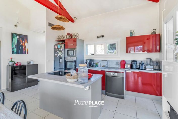 Image No.7-3 Bed House for sale