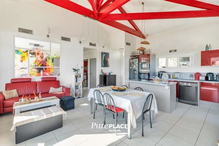 Image No.9-3 Bed House for sale