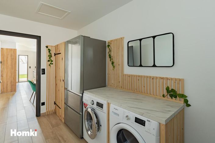 Image No.20-3 Bed House for sale