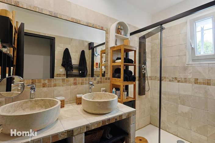 Image No.10-Maison de 3 chambres à vendre à Évenos