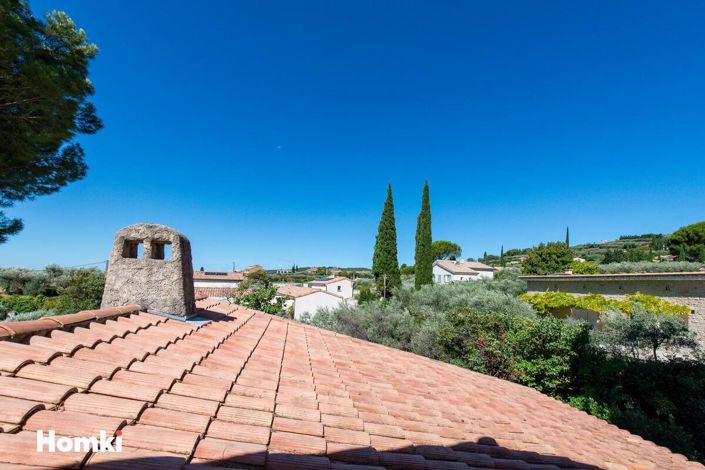 Image No.10-3 Bed House for sale