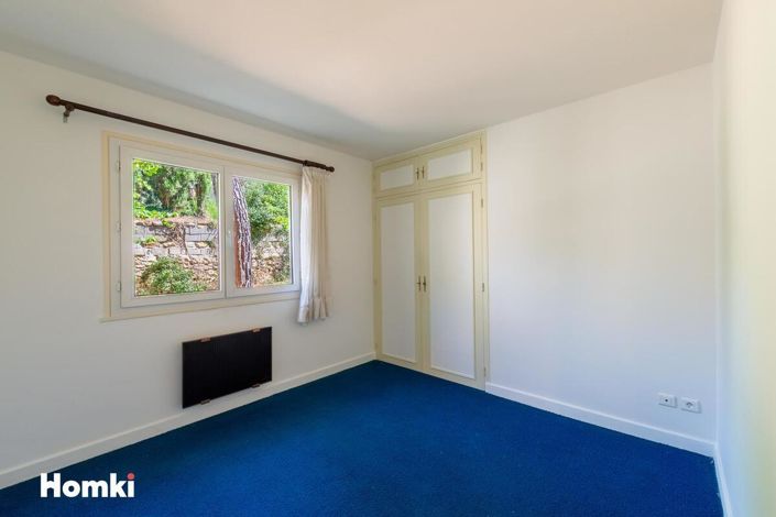 Image No.12-3 Bed House for sale