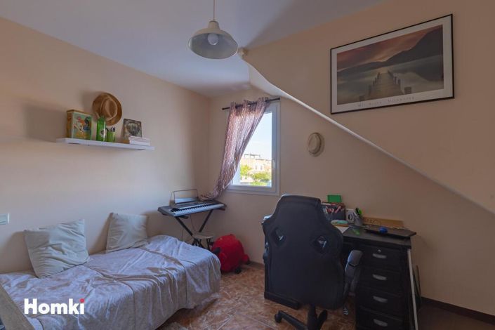 Image No.13-3 Bed House for sale