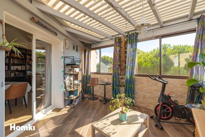 Image No.9-3 Bed House for sale