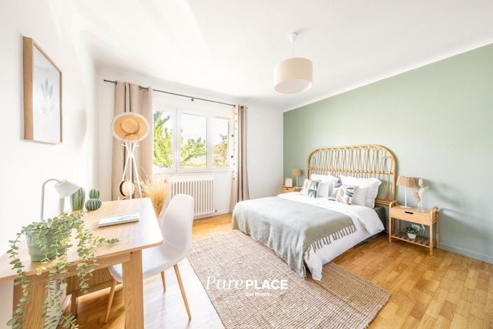 Image No.14-5 Bed House for sale