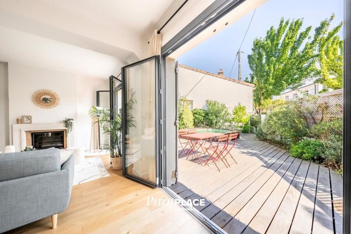 Image No.18-5 Bed House for sale