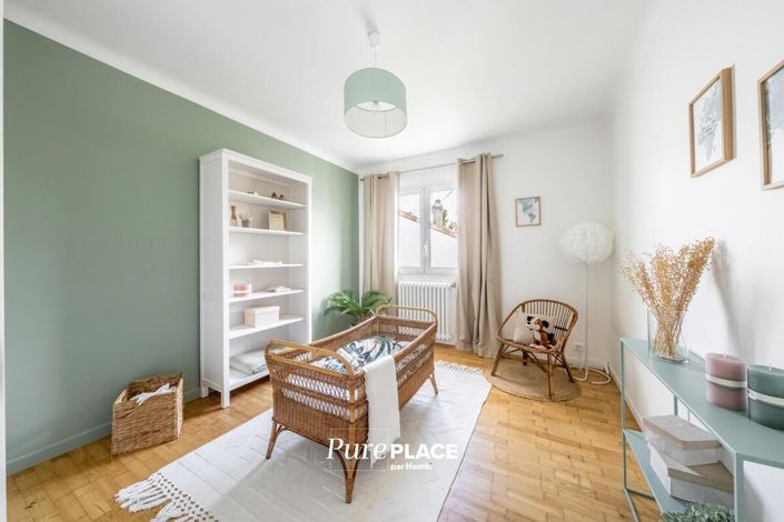 Image No.2-5 Bed House for sale