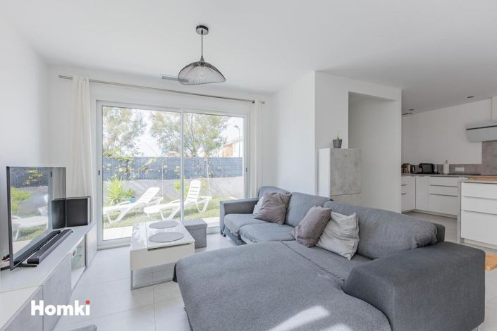 Image No.6-3 Bed House for sale