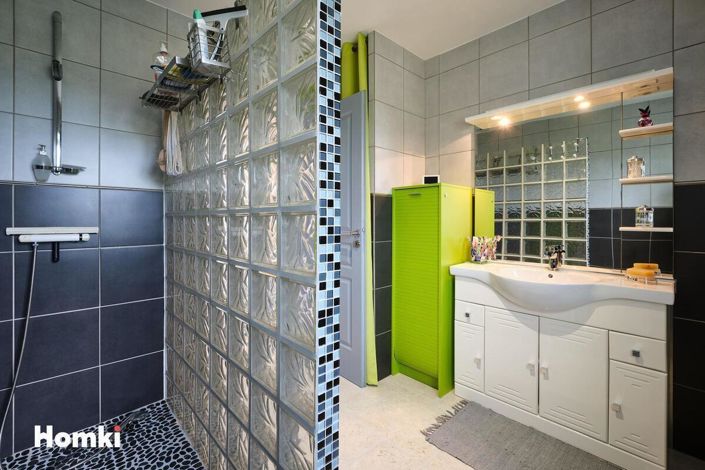 Image No.14-4 Bed House for sale